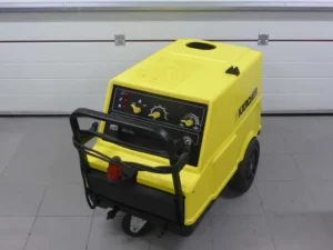 Myjka ciśnieniowa Karcher HDS 690 -3 tłokowa